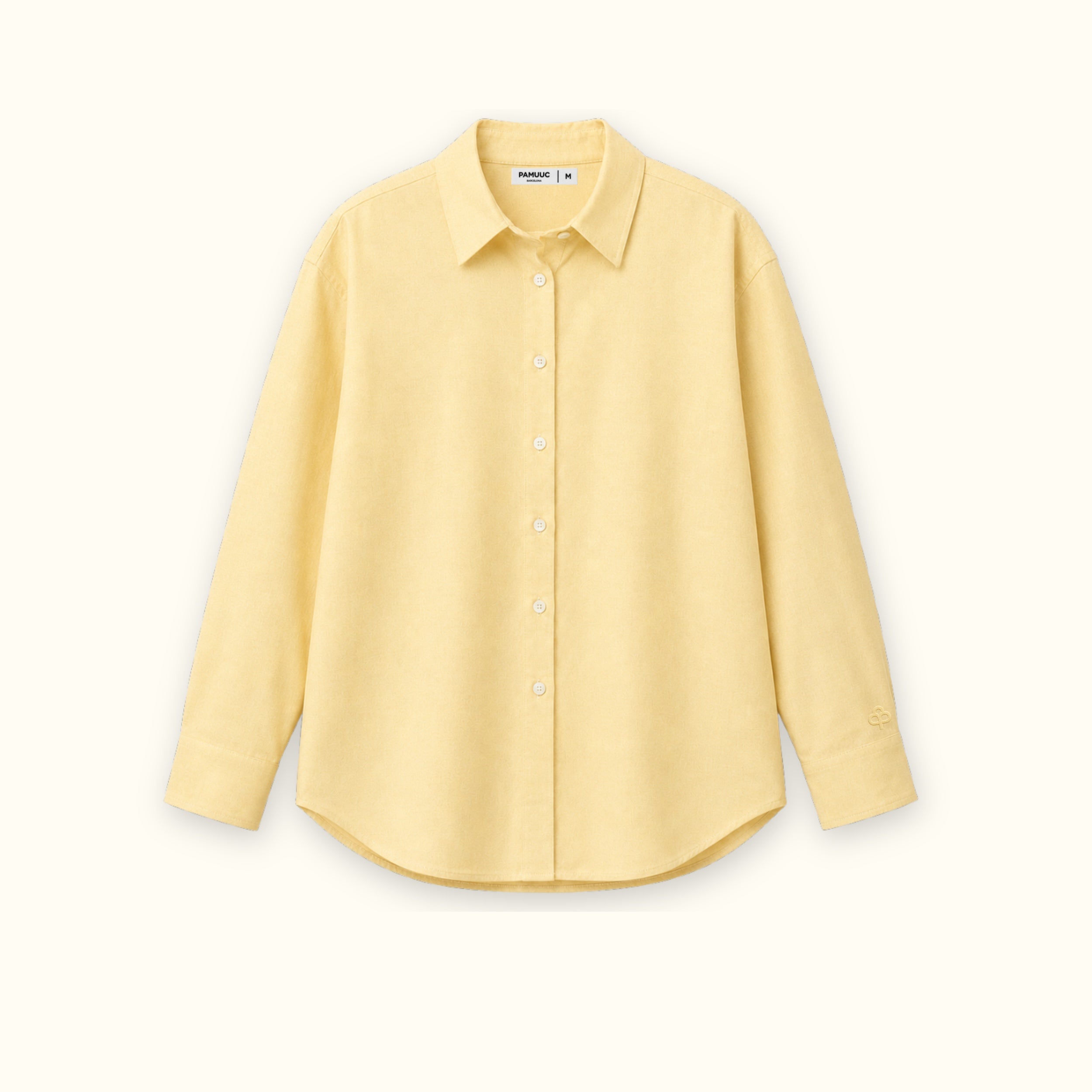 Chemise Oxford coupe medium jaune clair, vue de face, montrant le col, l’ourlet et la coupe décontractée
